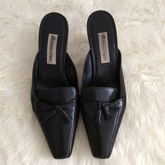 etienne aigner mules